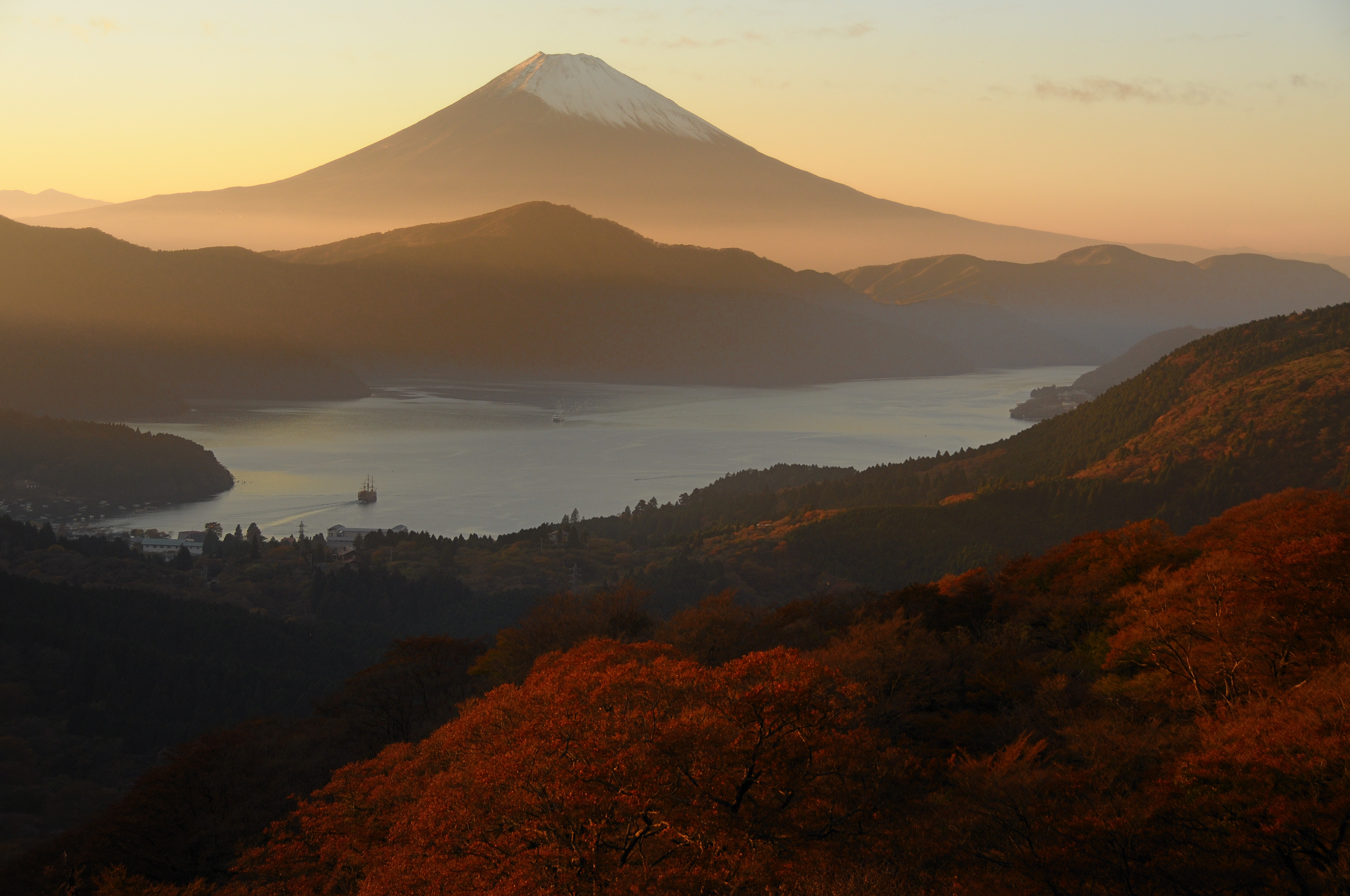 貸切タクシーで行く絶景朝さんぽ