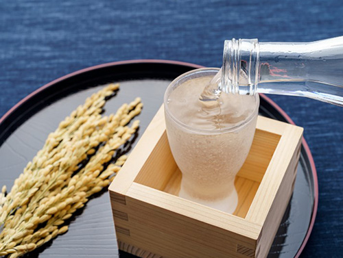 日本酒鏡開き