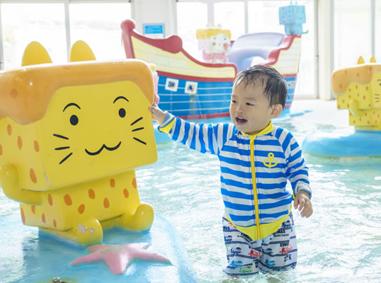 水着で楽しむユネッサン 元湯 森の湯 箱根小涌園 天悠 公式 全客室露天風呂付き 箱根の温泉宿